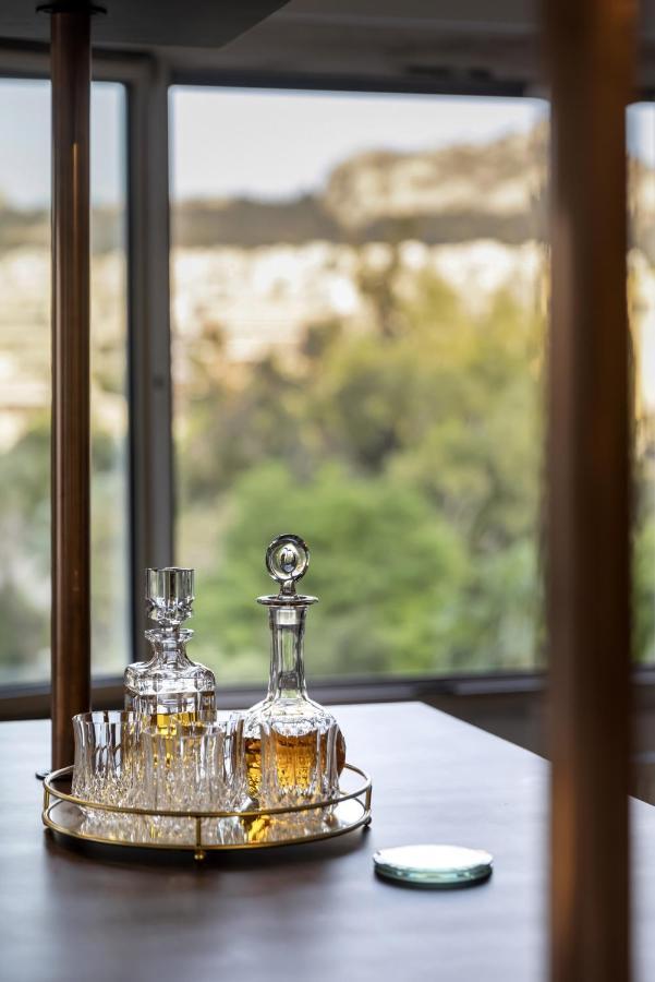 A Truly Wow Experience For Every Guest. The Place Афины Экстерьер фото